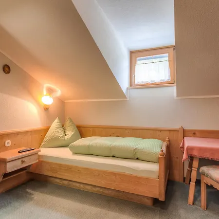 Guest house Cafe Landerl *